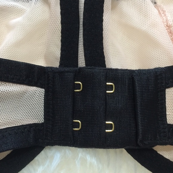 NWT VS 36DD Unlined Dragon Lace Balconette Bra - Picture 10 of 12